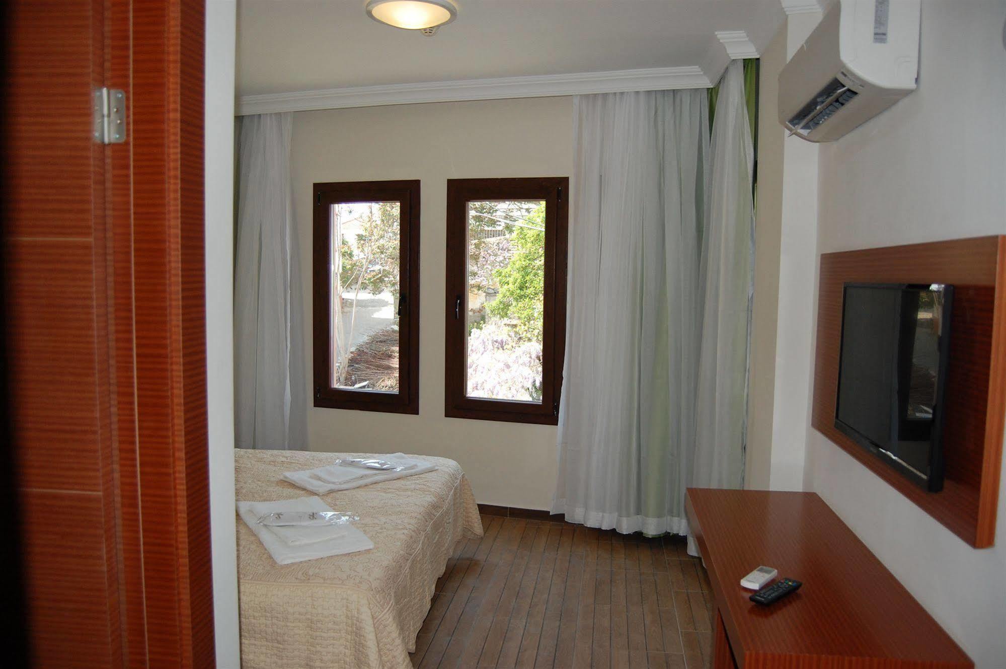 Selena Hotel Selcuk Exterior photo